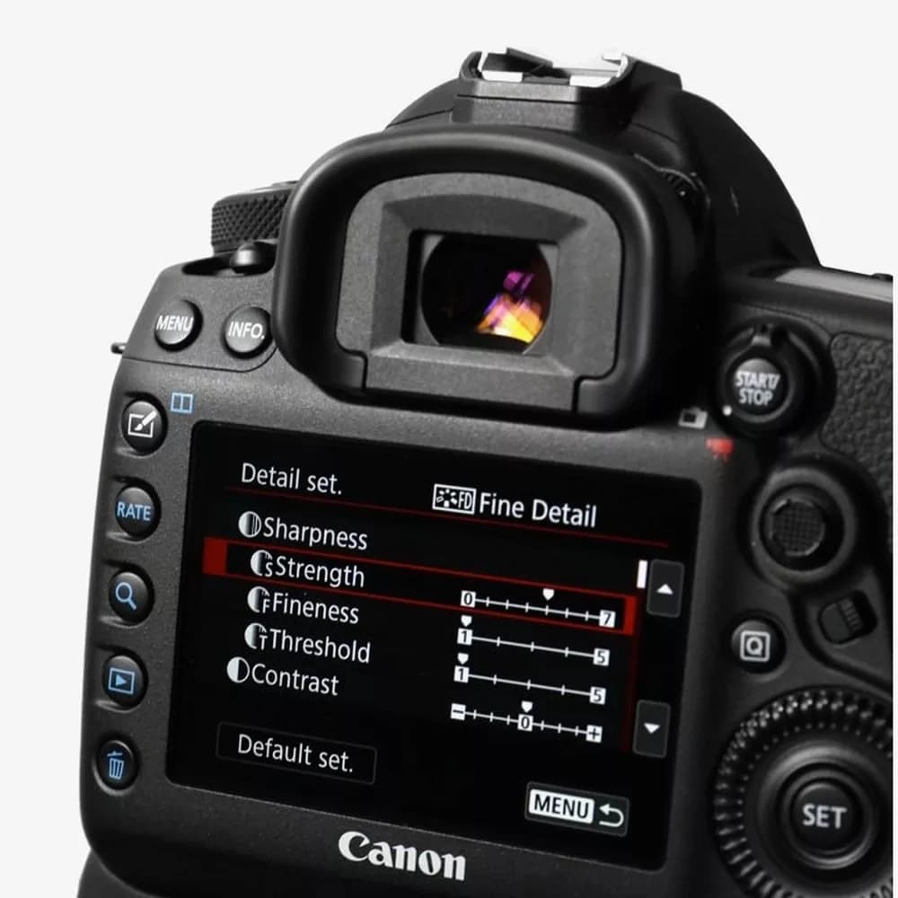 Canon EOS 5D Mark IV DSLR, Body Only ( Black )
